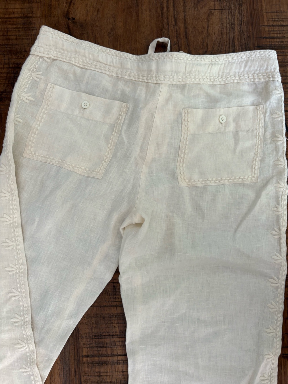 Tommy Bahama Women's White Wide Leg Embroidered Linen Pants NWT 10 - Picture 6 of 8